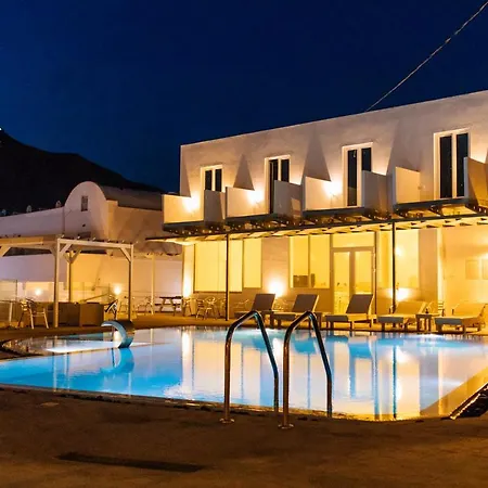 Iliada Perissa (Santorini)
