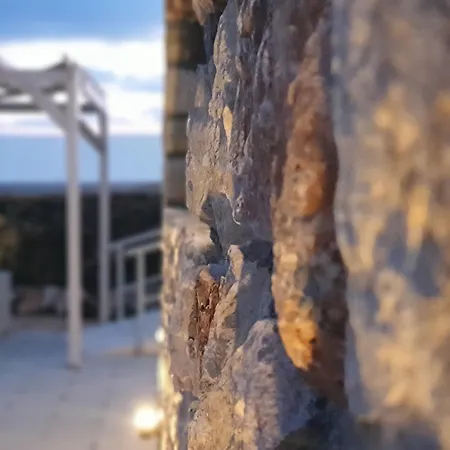 Hotel Iliada Perissa (Santorini)