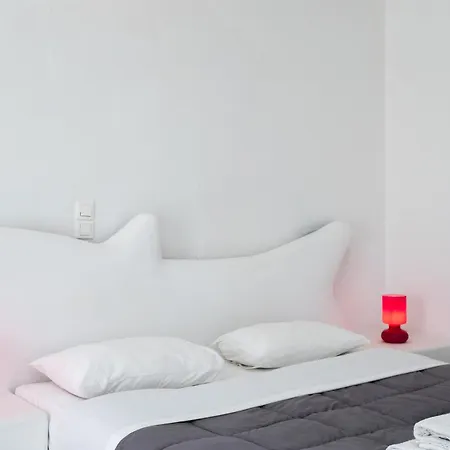Iliada 4* Perissa (Santorini)