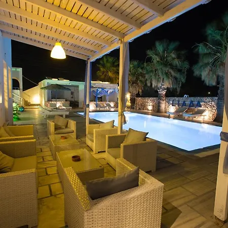 Iliada Hotel Perissa (Santorini)