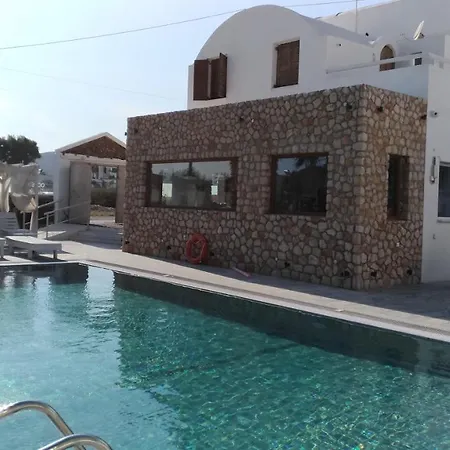 Iliada 4* Perissa (Santorini)